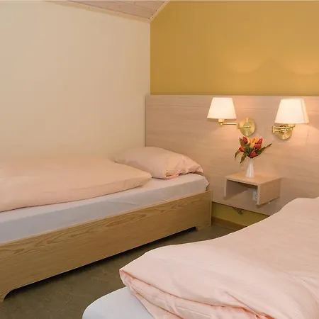 Ferienpark Hambachtal 3*